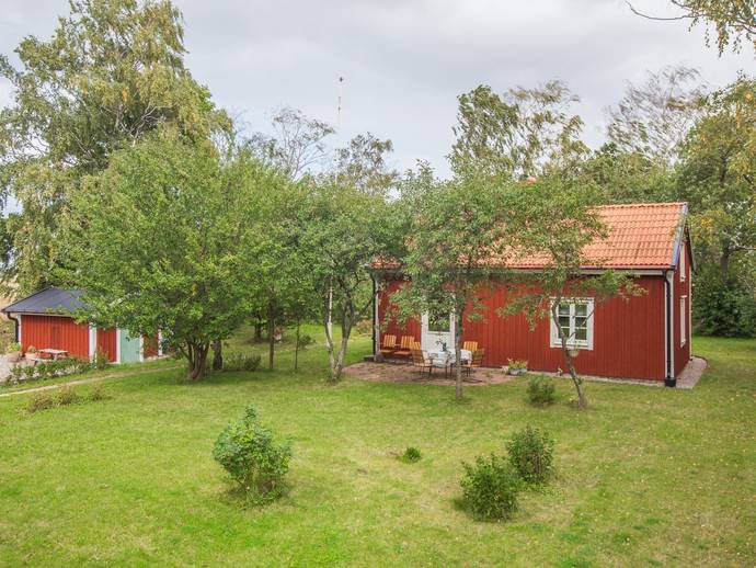 3 rok · 32 m² · Mörby 107