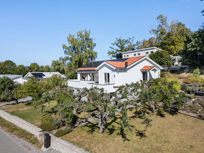 6 rok · 148 m² · Solhemsvägen 3A