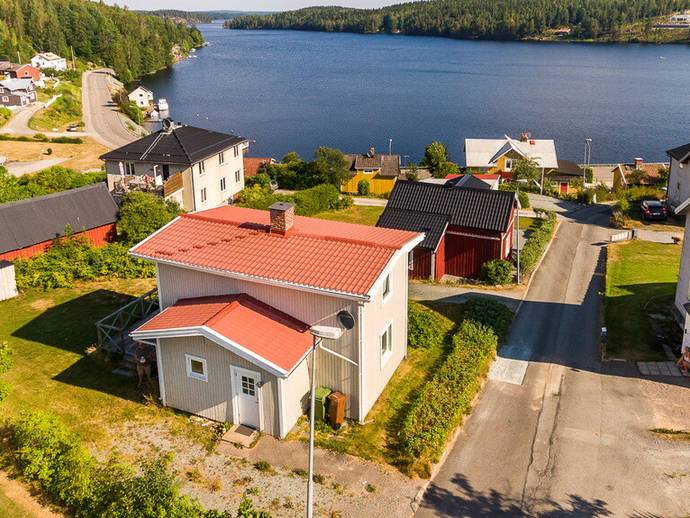 2 rok · 70 m² · Huvudgingsvägen 6