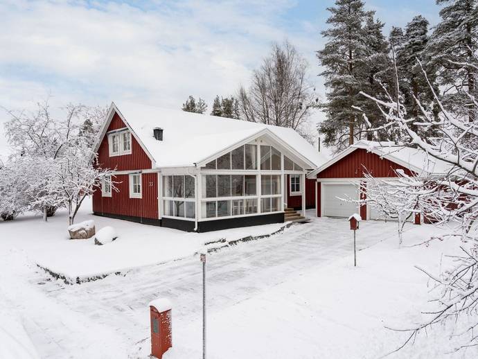 6 rok · 160 m² · Fasanvägen 33