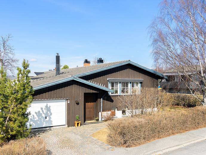 7 rok · 114 m² · Svärdvägen 22