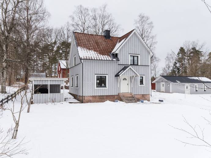 4 rok · 104 m² · Tegelvägen 2