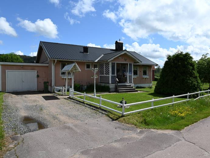 4 rok · 103 m² · Jasminvägen 6