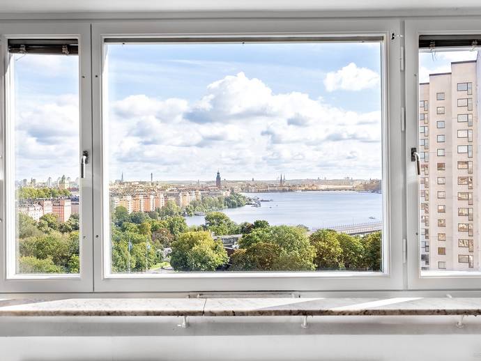 2 rok · 39,5 m² · Fyrverkarbacken 30, 8 tr