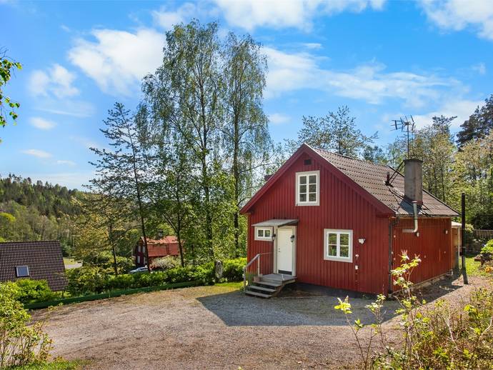 3 rok · 92 m² · Långängen 11