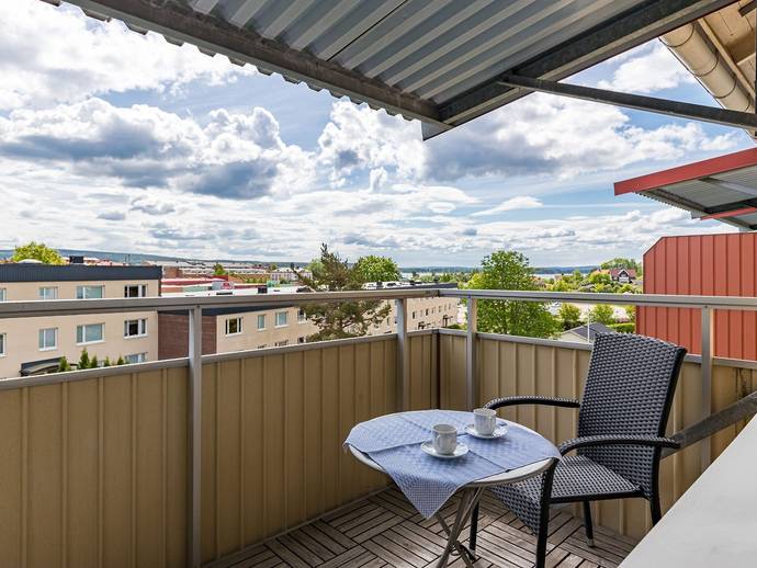 2 rok · 41,7 m² · Hagagatan 8 B