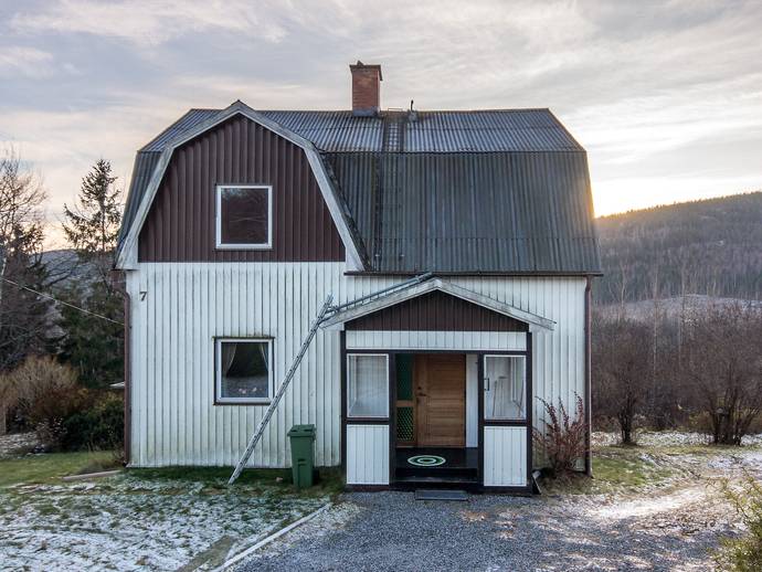 5 rok · 120 m² · Jon-Persvägen 7