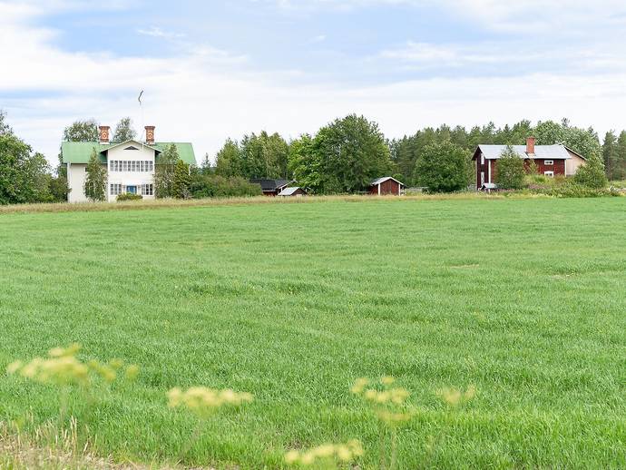 6 rok · 228 m² · Gagnet 152