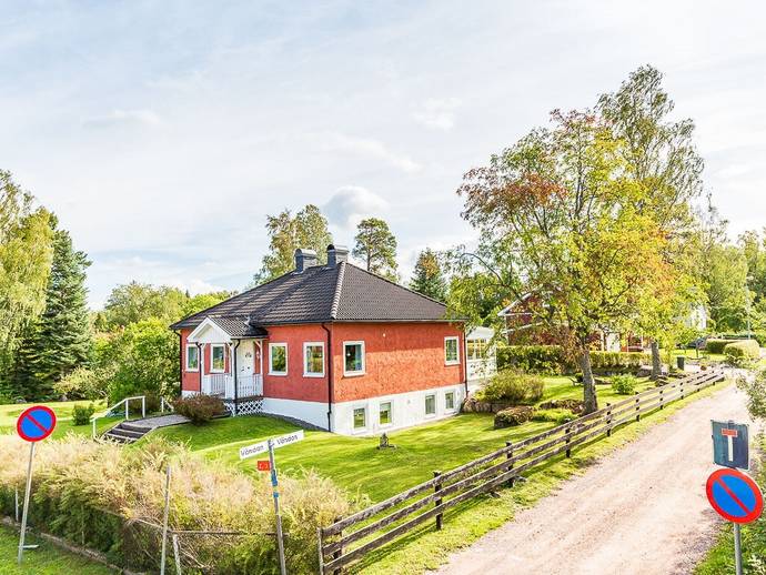 4 rok · 100 m² · Lövlundsvägen 11