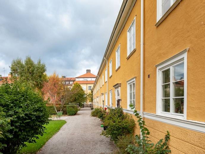1 rok · 45,2 m² · Karlsgatan 11C