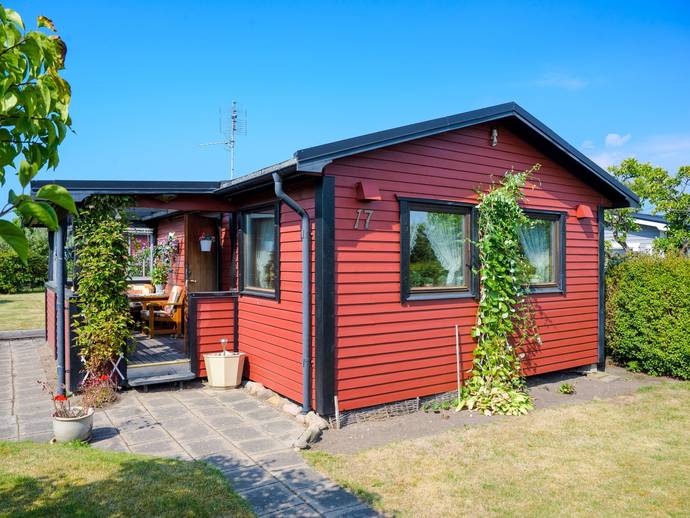 2 rok · 50 m² · Kopparhögarnas Koloniområde, Gång F, stuga 17