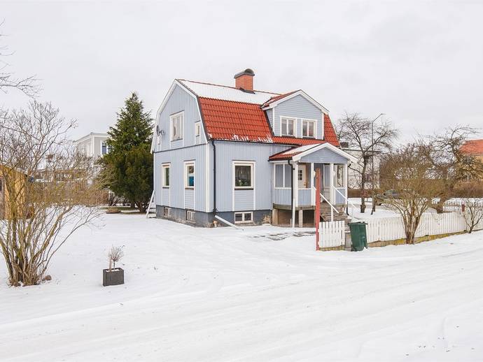 3 rok · 93 m² · Västergatan 1