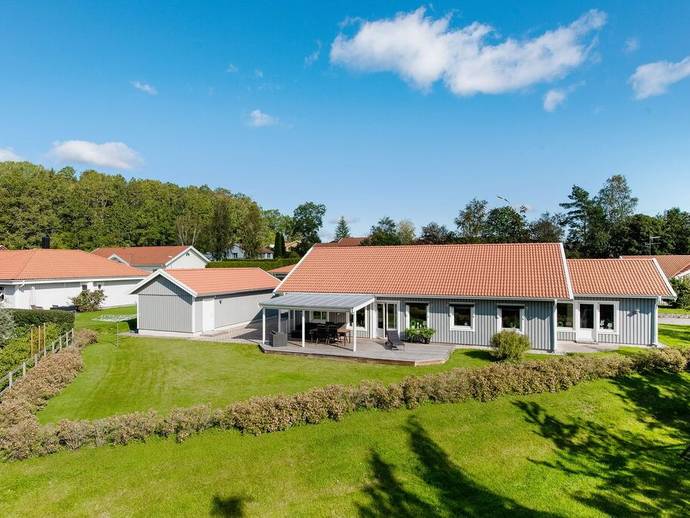 5 rok · 156 m² · Älggräsvägen 1