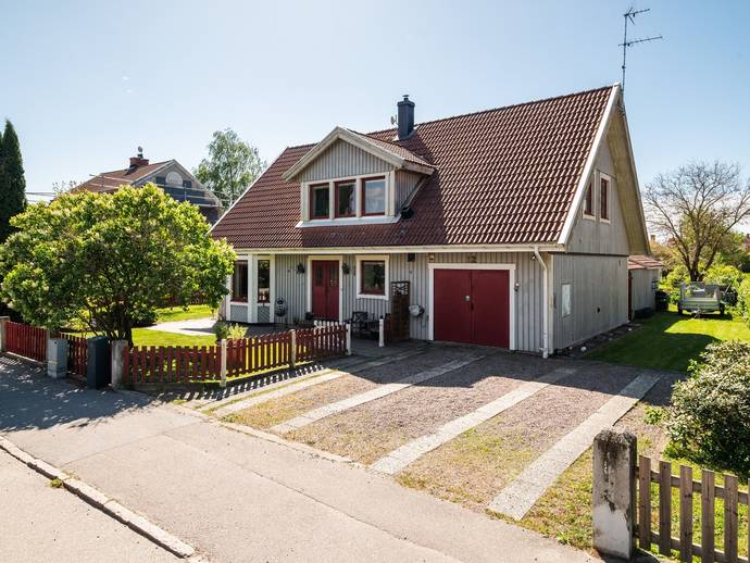 6 rok · 150 m² · Borgmästaregatan 12