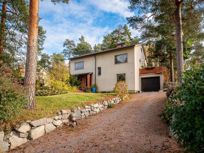 5 rok · 141 m² · Klockstigen 12