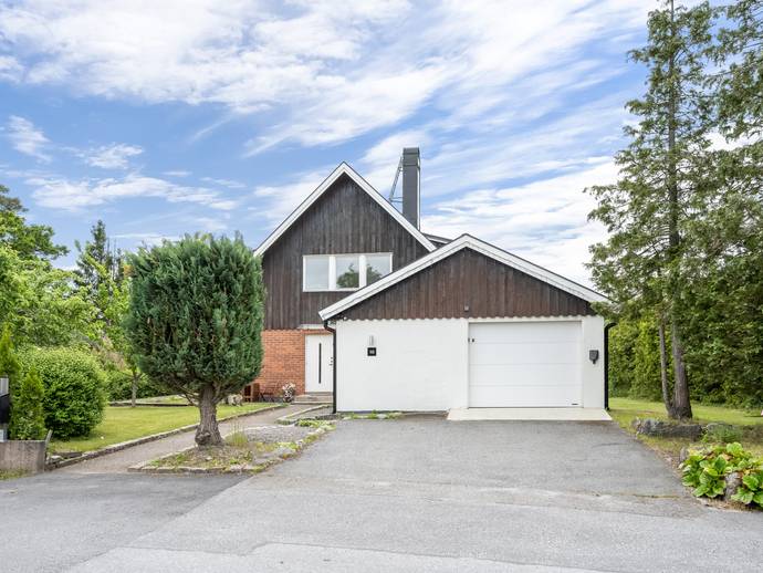 7 rok · 167 m² · Enkelvägen 10