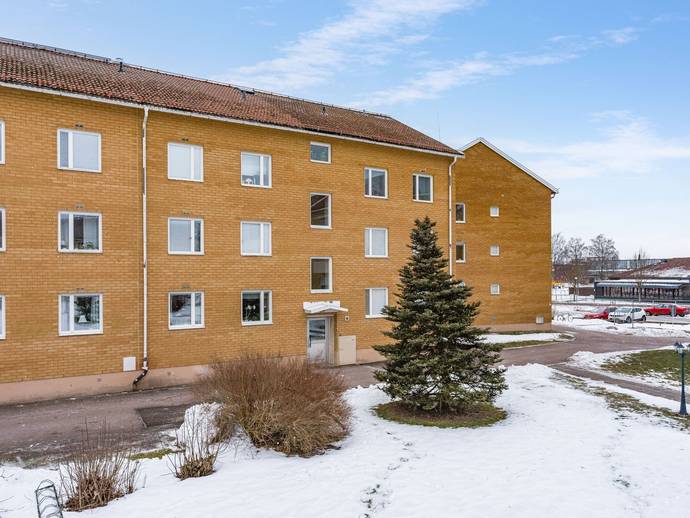 3 rok · 76 m² · Oscar Stjernegatan 10B