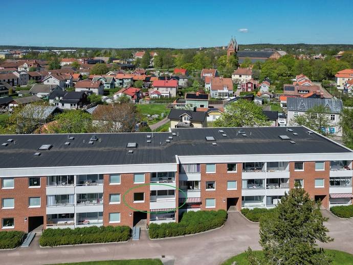 2 rok · 61 m² · Karlskogavägen 13C