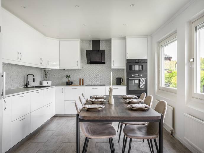 3 rok · 93 m² · Timmermanstigen 40