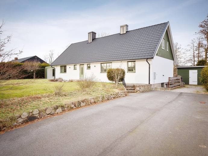 6 rok · 178 m² · Örjavägen 11