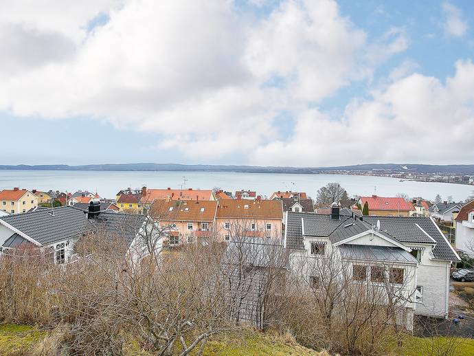 9 rok · 335 m² · Sjömansgatan 39