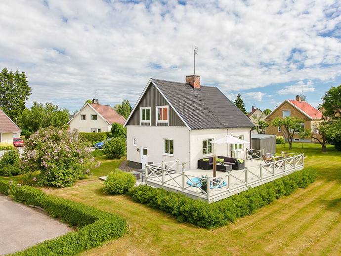 6 rok · 89 m² · Eriksgatan 6