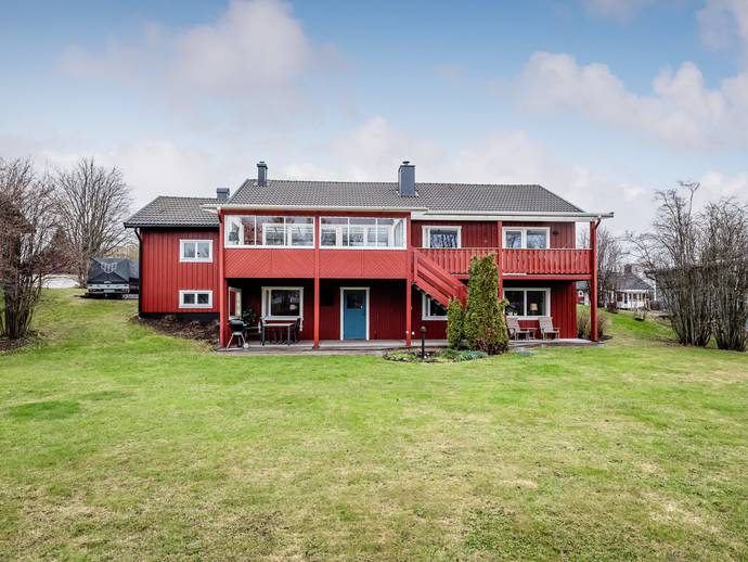 6 rok · 150 m² · Rosenvägen 13