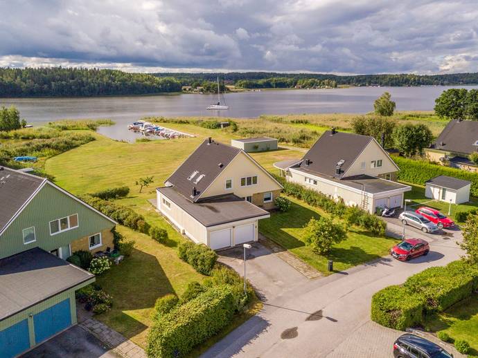 7 rok · 165 m² · Bergius väg 13