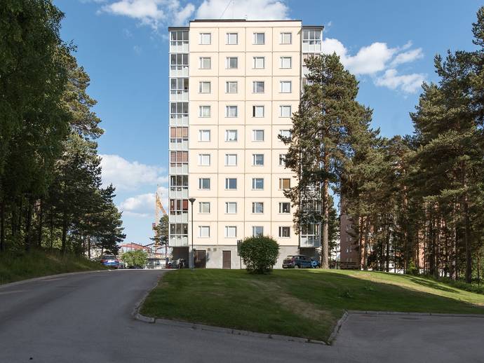 1 rok · 39 m² · Furumovägen 18