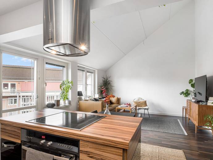2 rok · 70,5 m² · Karlsgatan 15B