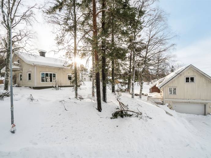 4 rok · 141 m² · Bryggargatan 2