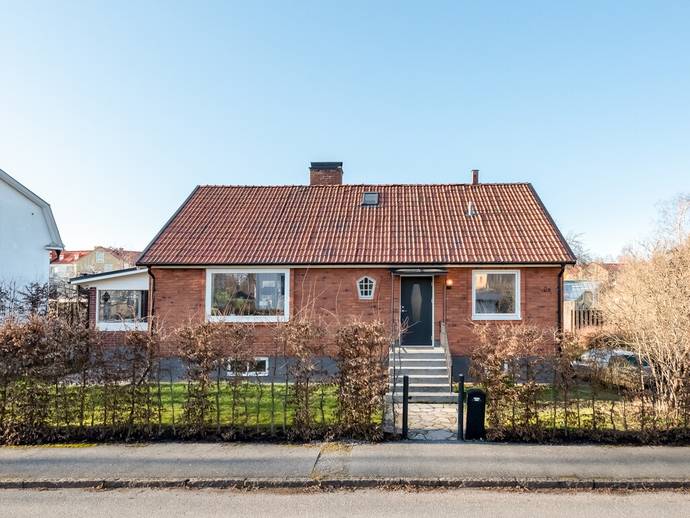 5 rok · 123 m² · Björkallén 2B