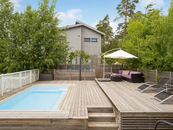 7 rok · 156 m² · Grönlingens väg 24