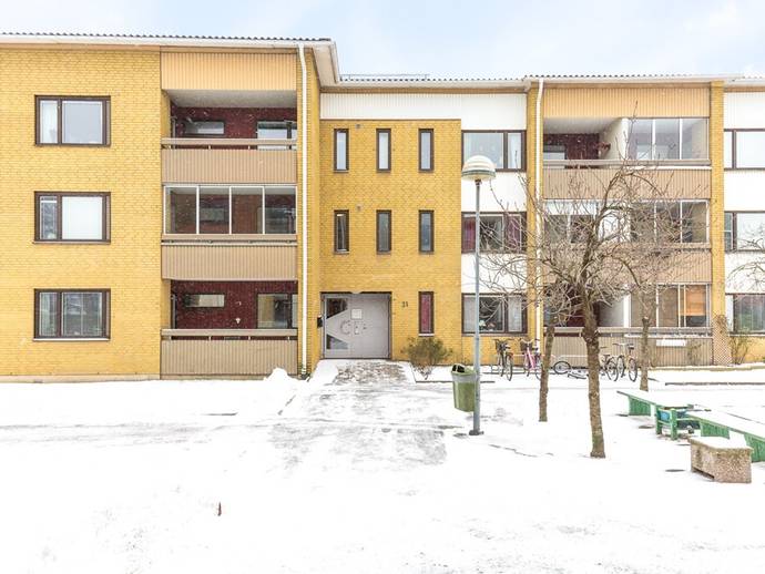 2 rok · 64 m² · Jakobs Väg 21