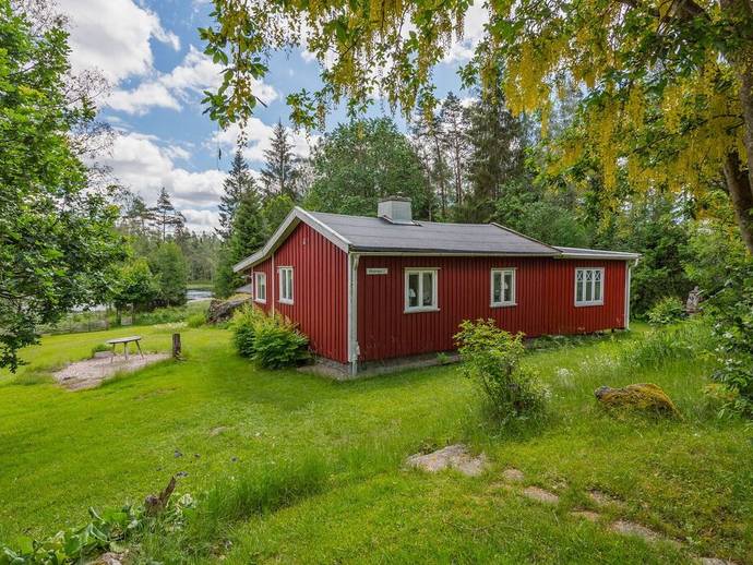 2 rok · 64 m² · Hålsjövägen 17
