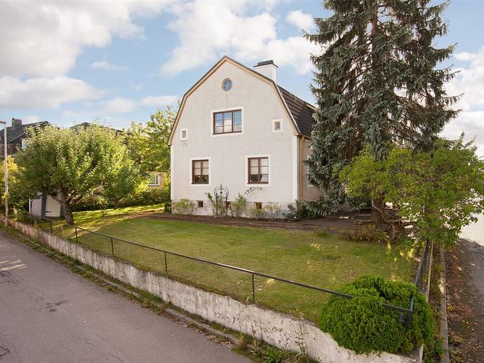 6 rok · 146 m² · Liljegatan 18