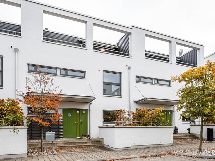 5 rok · 142 m² · Pepitas Gata 8