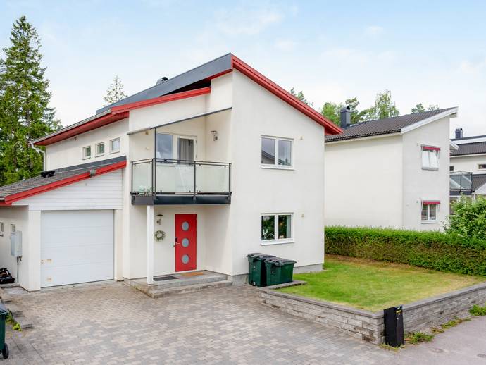 5 rok · 125 m² · Lövdungestigen 15