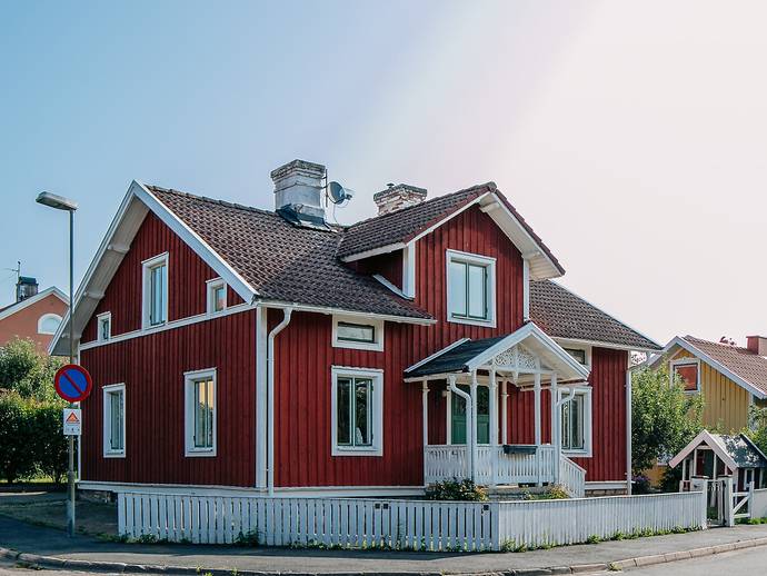 5 rok · 145 m² · Fältgatan 10