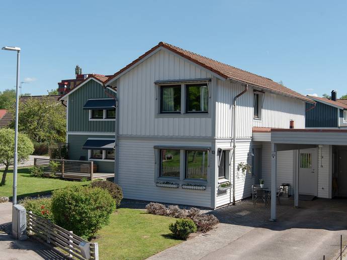5 rok · 130 m² · Hästskovägen 13