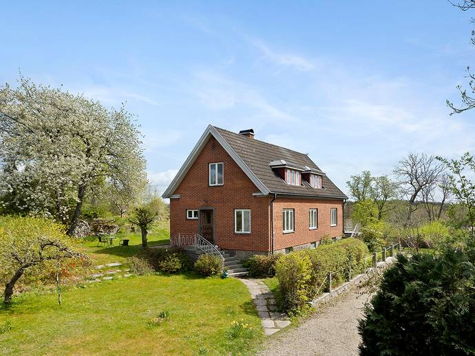5 rok · 150 m² · Klockvägen 2