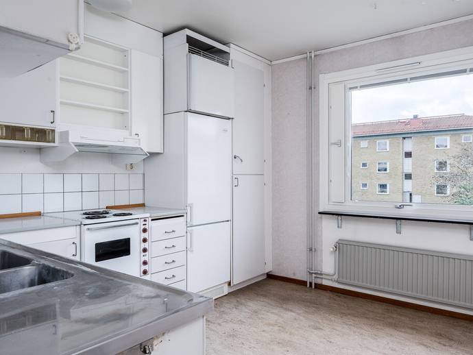 1 rok · 44 m² · Sagovägen 11