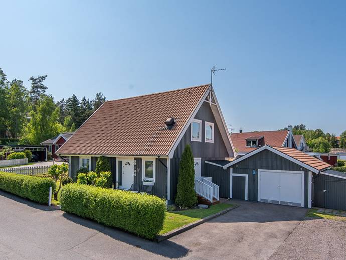 6 rok · 127 m² · Lindgatan 6
