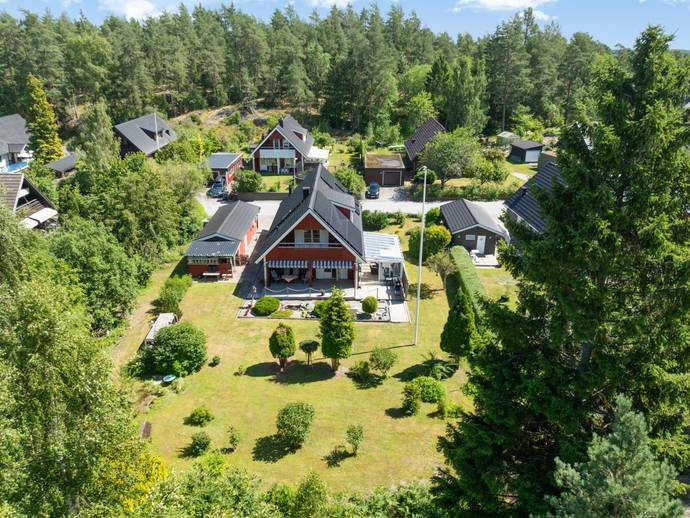 6 rok · 166 m² · Vitrotsvägen 19