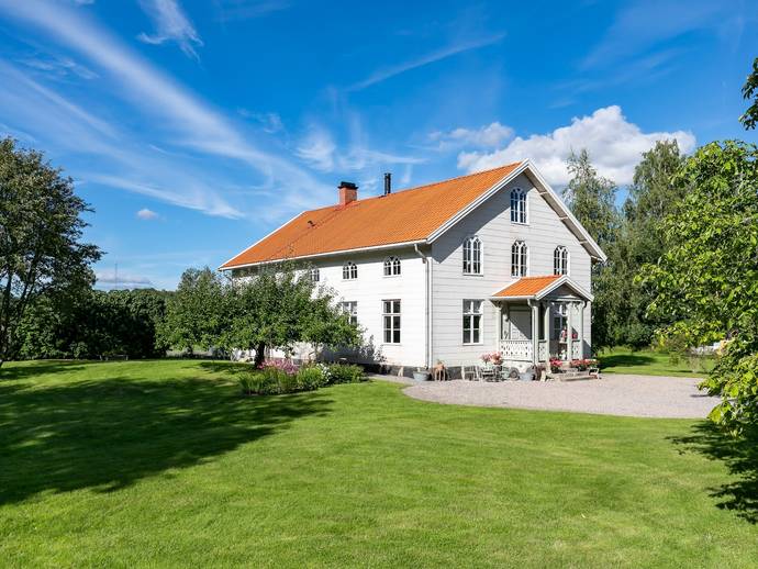 4 rok · 204 m² · Kävesta 231
