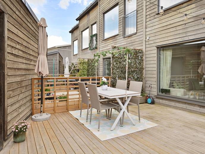 5 rok · 140 m² · Uppfinnargatan 7A