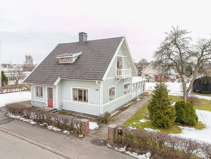 5 rok · 180 m² · Fabriksgatan 16
