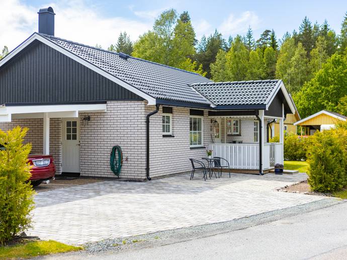 4 rok · 110 m² · Skolmyrsgatan 11