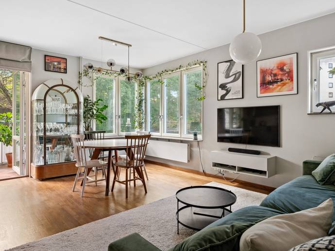 4 rok · 93 m² · Sandhamnsgatan 32