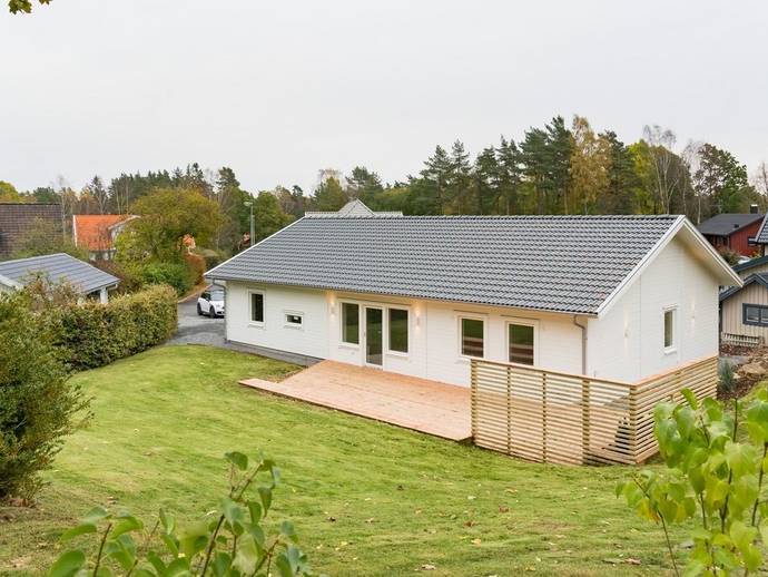 6 rok · 137 m² · Polkavägen 11